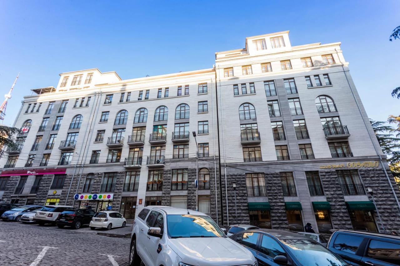 Lovely 2 Bedroom Flat Tbilisi Ngoại thất bức ảnh