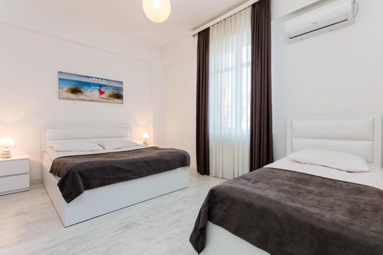 Lovely 2 Bedroom Flat Tbilisi Ngoại thất bức ảnh