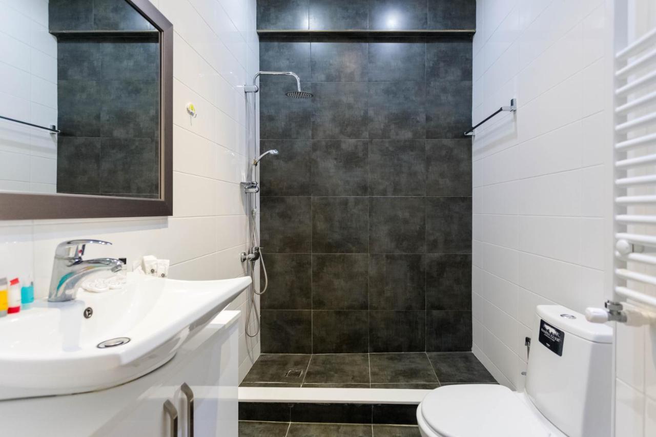 Lovely 2 Bedroom Flat Tbilisi Ngoại thất bức ảnh